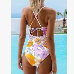 NWT Cupshe High Neck Crisscross Tie-Back Swimsuit Large